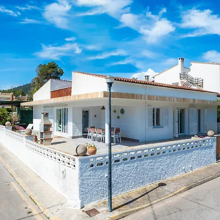Sea House *